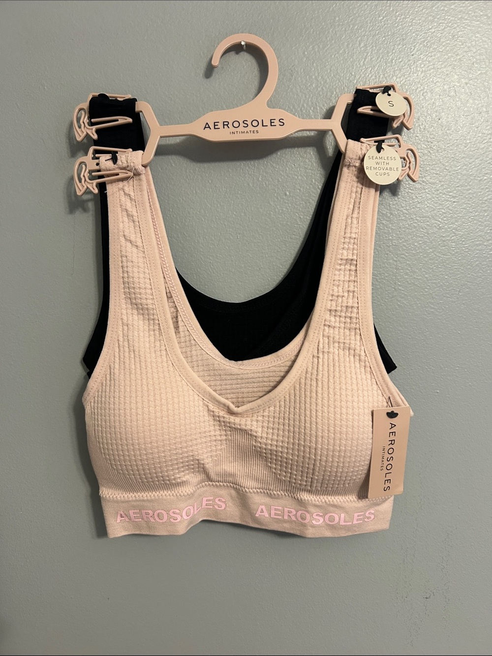 🍁3/$12 Aerosoles Bralettes